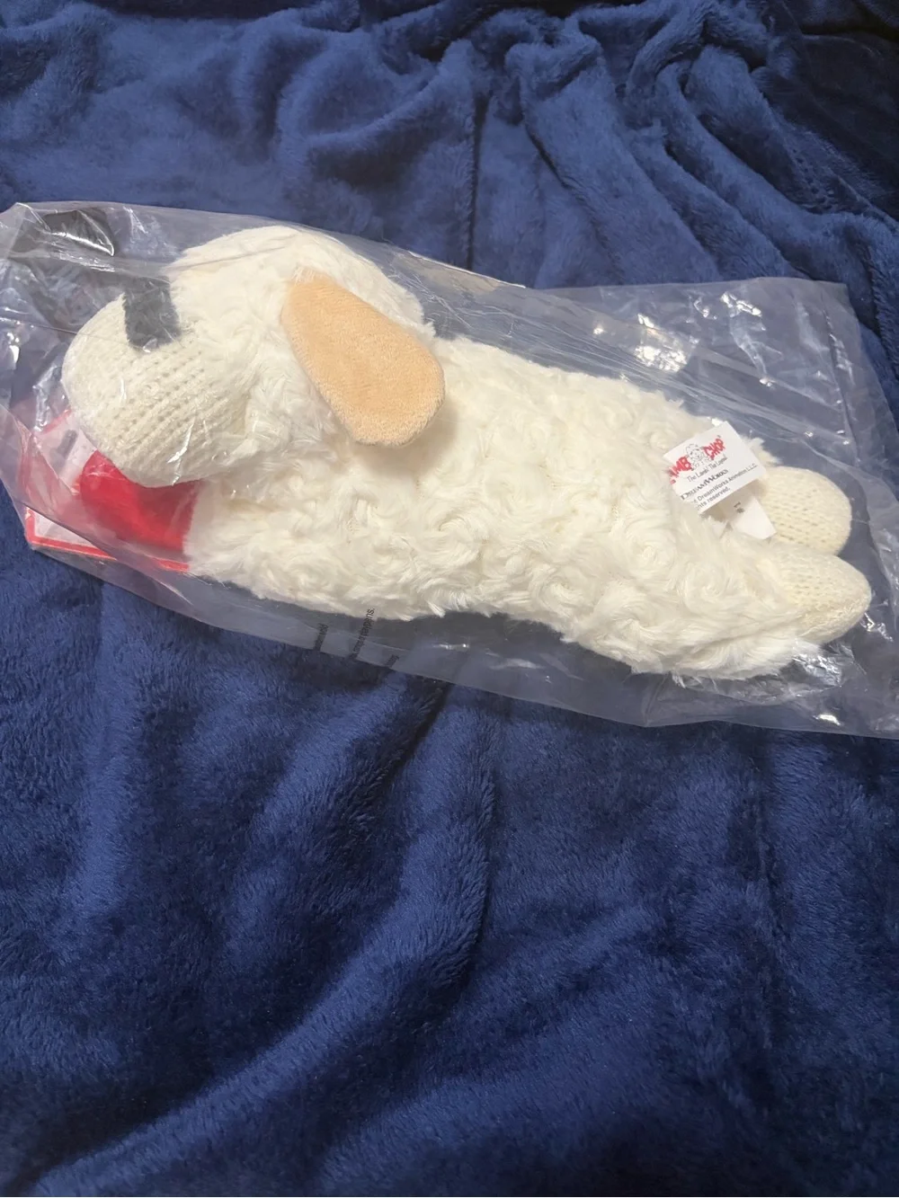 Plush “Lamb Chop” squeaky toy for dogs (Large)